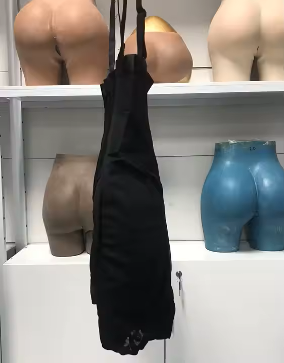 Shaper Femme Gaine Sculptante Taille Haute avec Fessier et Hanches Redessinés