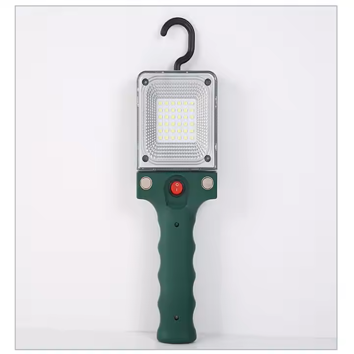 Lampes de travail à LED pour l'extérieur Lampe de travail portable Type-C Chargement USB avec aimant et crochet Nouveau design
